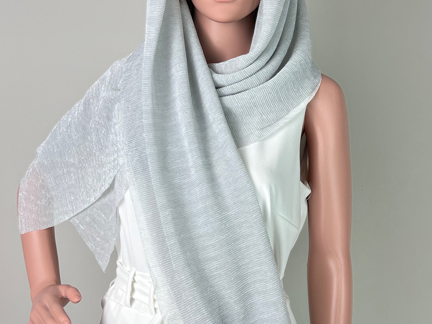 Luxemin Newyork Collection Silver Women's Sparkle Shawls and Wraps