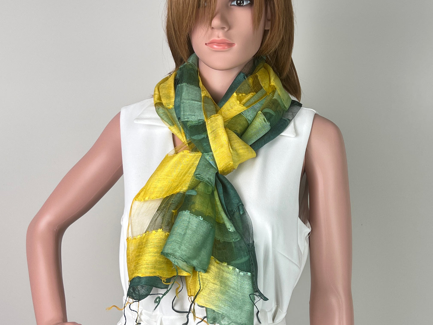 Luxemin Nashville Collection Yellow Green Women's %100 Silk with Silk Cocoon Shawls and Wraps