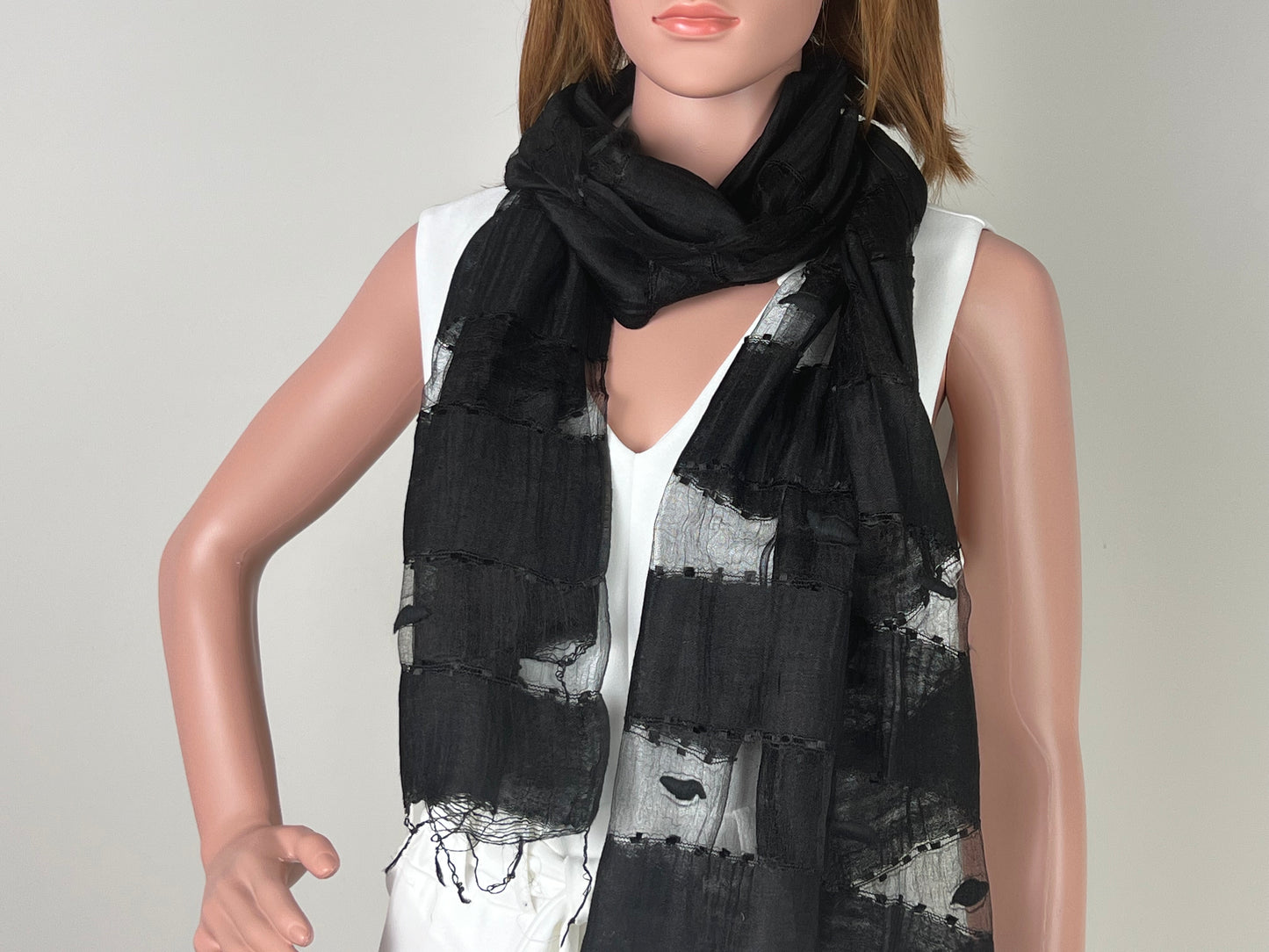 Luxemin Nashville Collection Black Women's %100 Silk with Silk Cocoon Shawls and Wraps