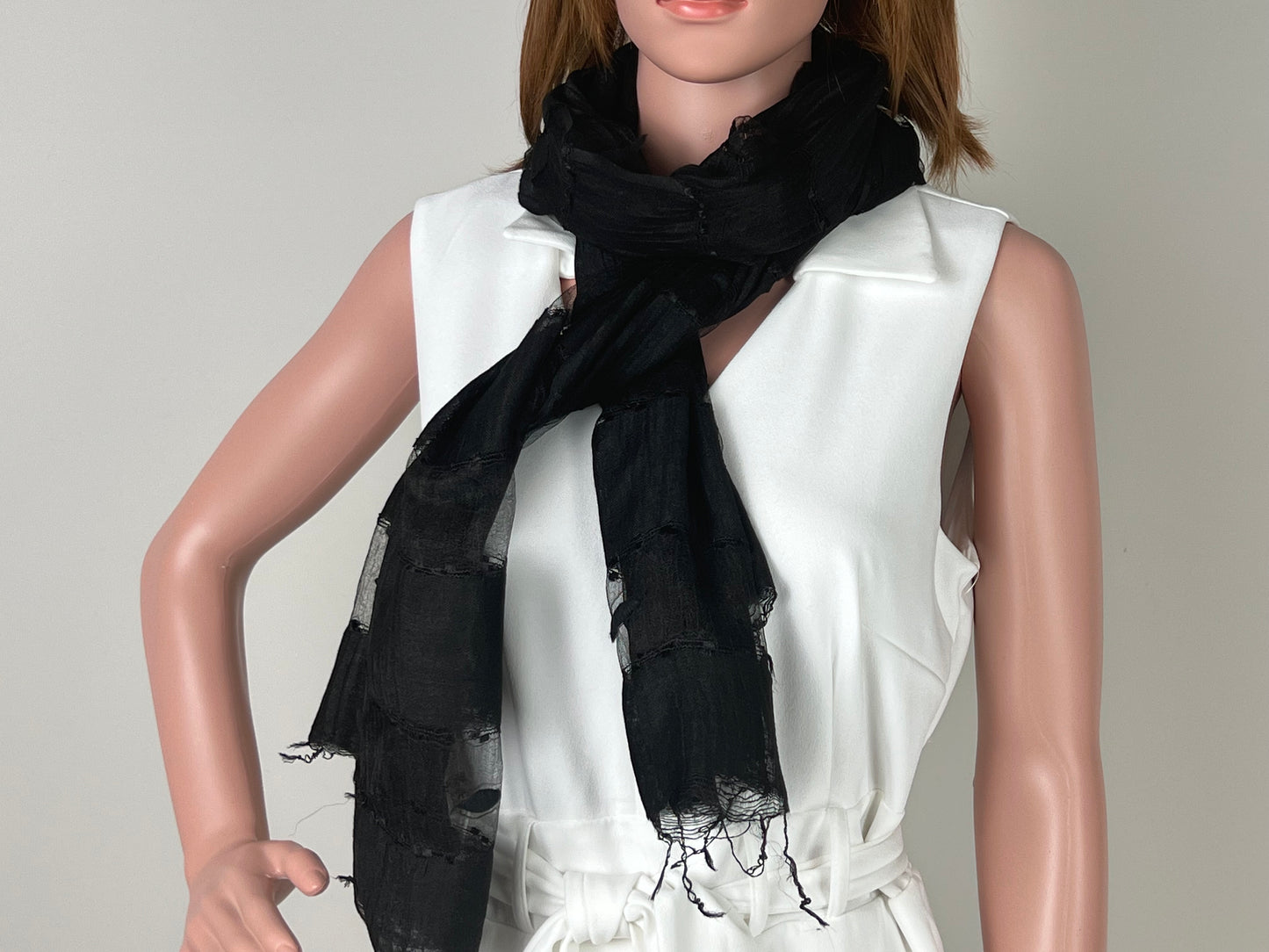 Luxemin Nashville Collection Black Women's %100 Silk with Silk Cocoon Shawls and Wraps