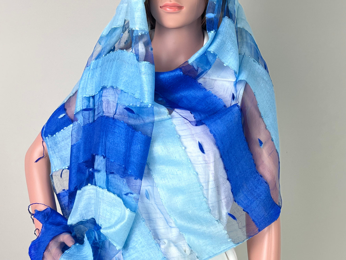 Luxemin Nashville Collection Blue Women's %100 Silk with Silk Cocoon Shawls and Wraps