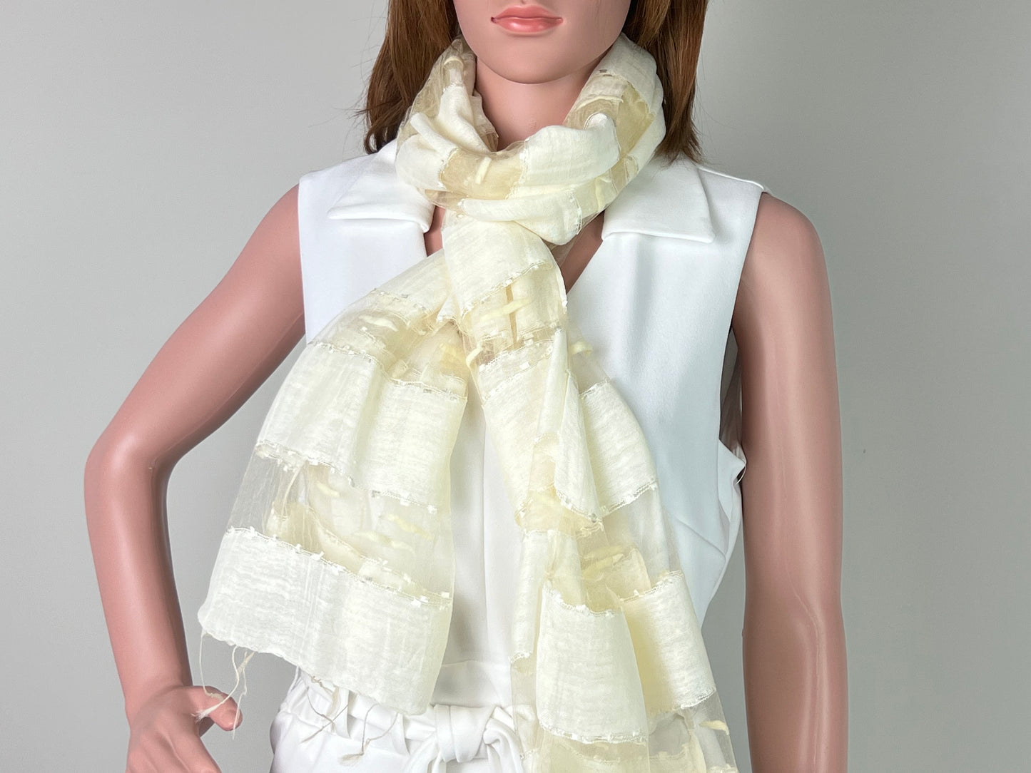 Luxemin Nashville Collection White Women's %100 Silk with Silk Cocoon Shawls and Wraps