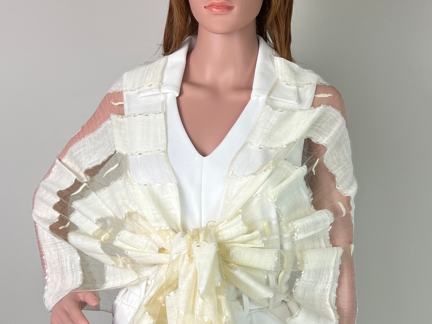 Luxemin Nashville Collection White Women's %100 Silk with Silk Cocoon Shawls and Wraps